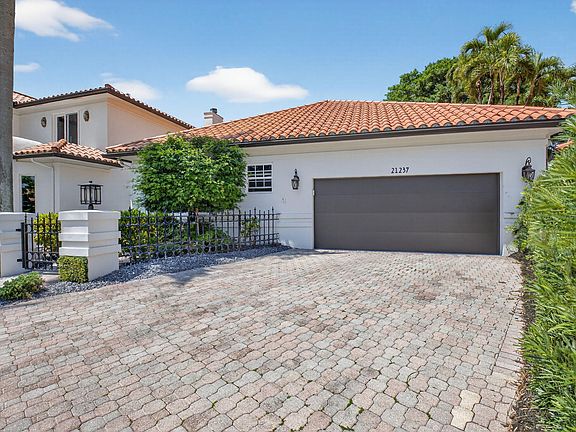 2nd image of 21237 Harrow Court