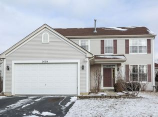 24214 Whispering Trails Dr, Plainfield, IL 60585