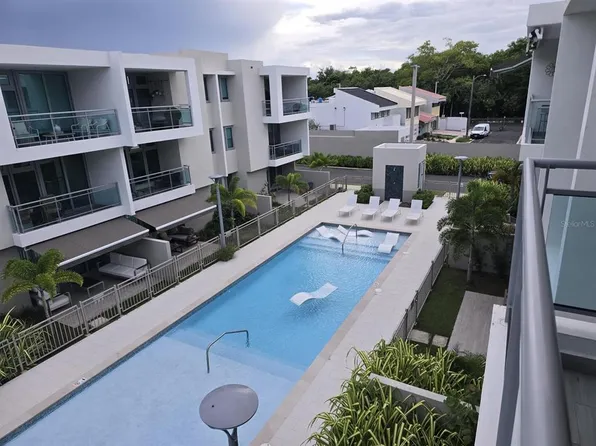 1 Mariginal Baldorioty St #232, Carolina, PR 00979