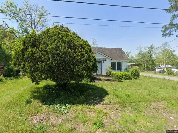 1211 Pearl Ave N, Douglas, GA 31533