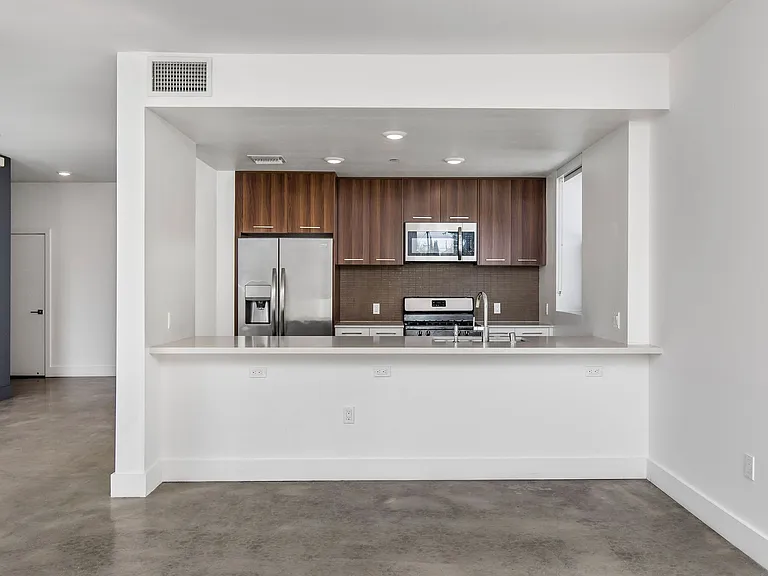 H Wood Apartments LLC — Photo 28