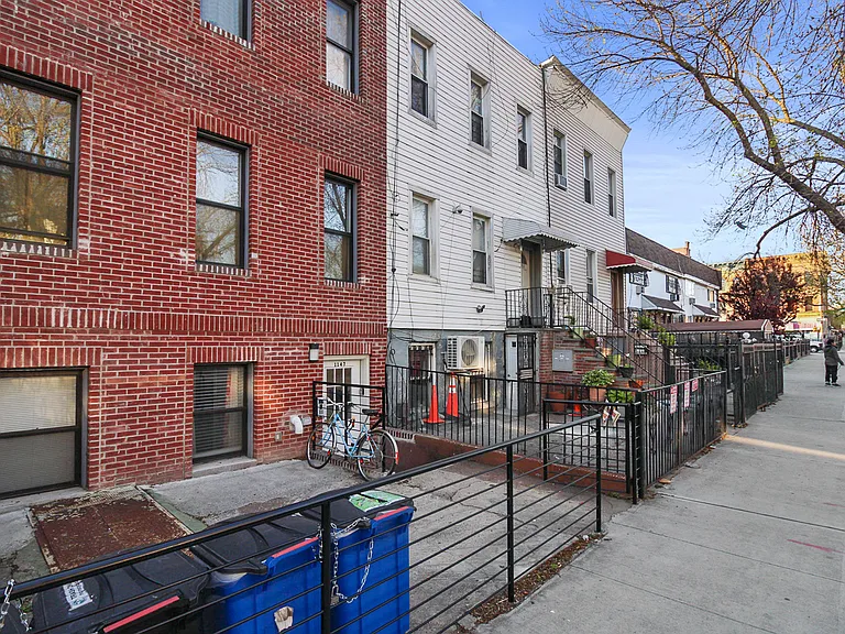 1147 Decatur St #1 — Photo 14