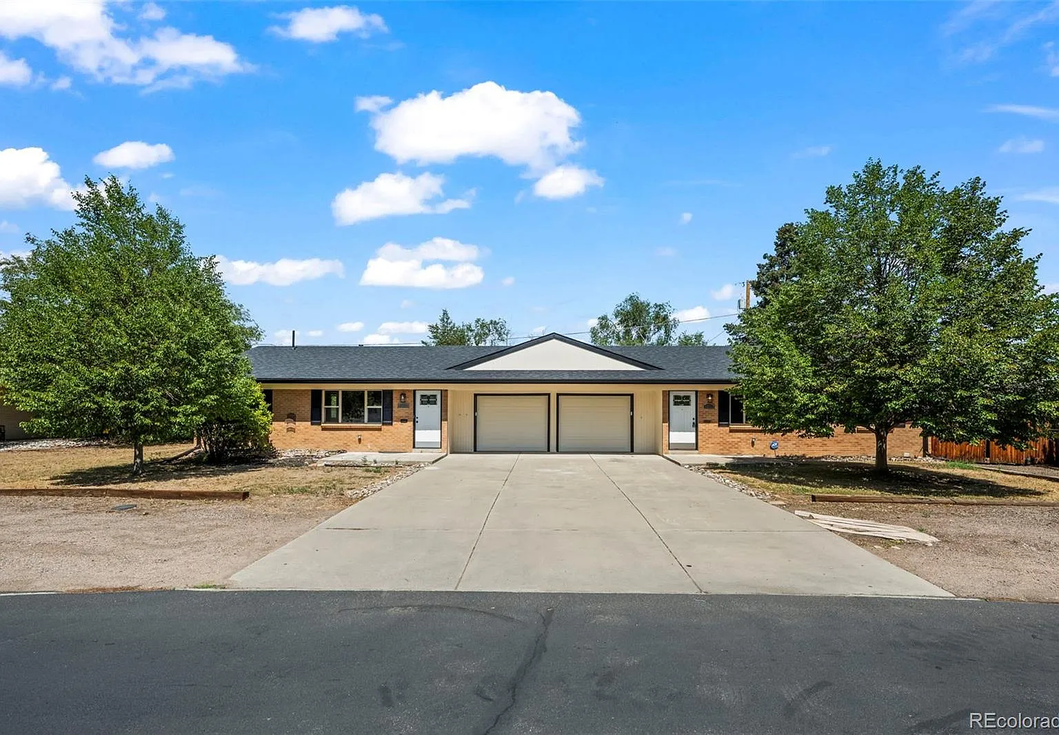 4 bed, 2.0 bath, 841 sqft, $2,900 — Photo 3