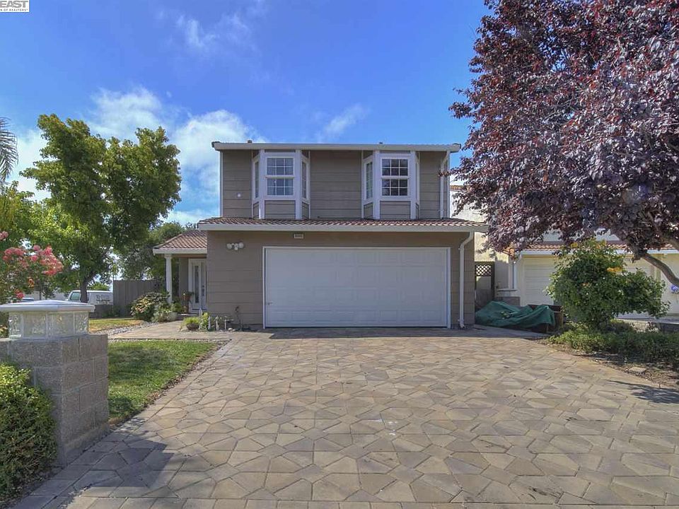 1st image of 3550 Cattail Ct