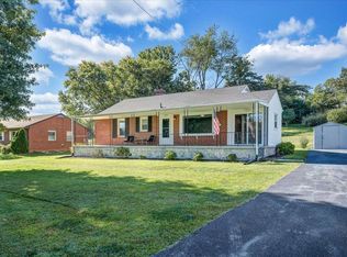 7520 Barrens Rd, Roanoke, VA 24019