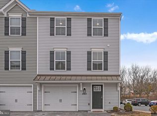 8145 Lenker Dr, Harrisburg, PA 17112