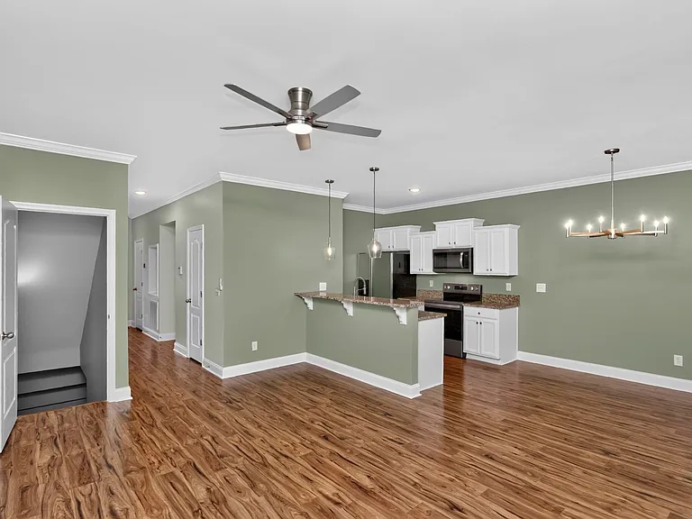 1100 Woodbury Falls Ct — Photo 4