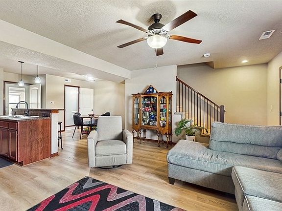 4th image of 1401 N 6th St #7