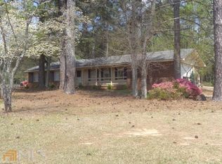 768 Glenn Carrie Rd, Hull, GA 30646