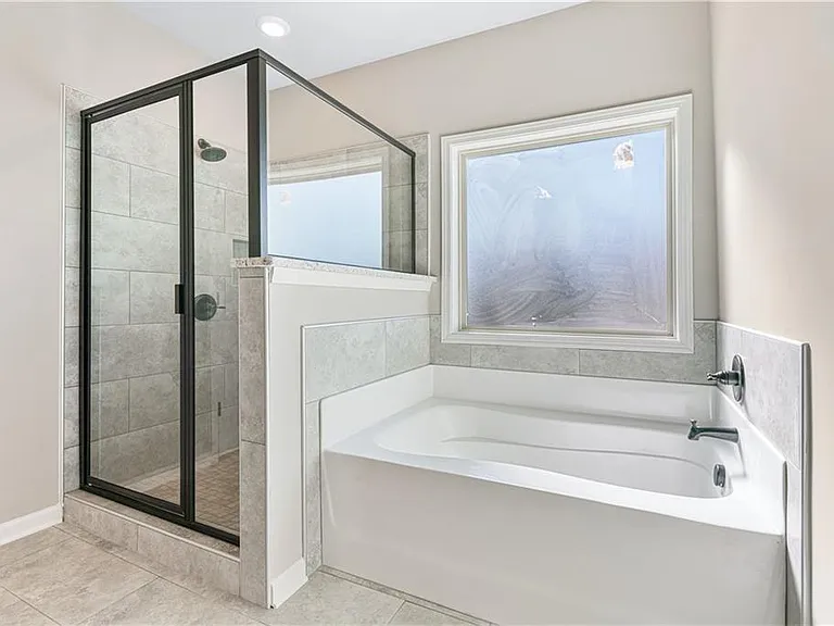 5714 Ridgewater Cir — Photo 19