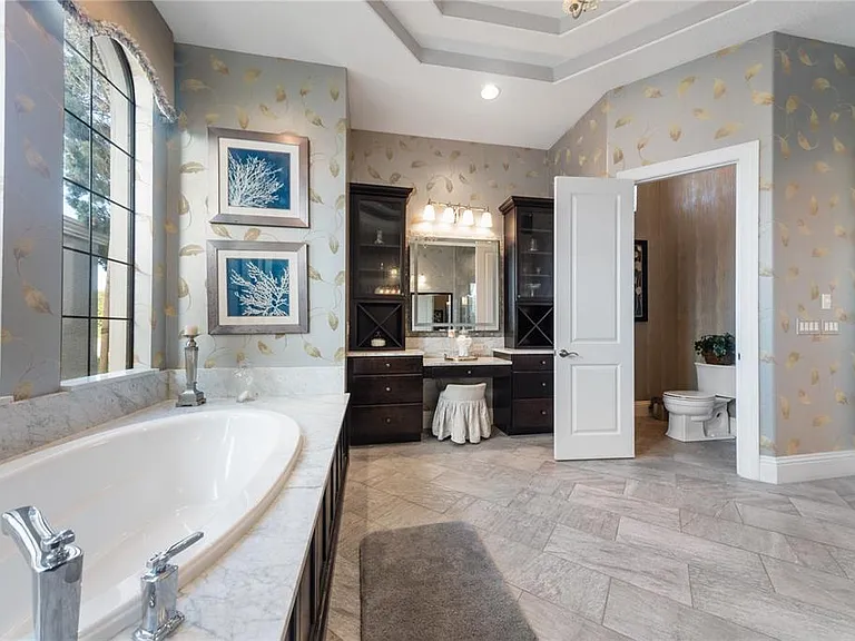 4326 Isabella Cir — Photo 9
