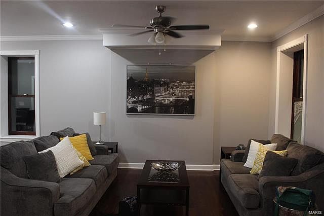 2nd image of 4017 Castleman Ave