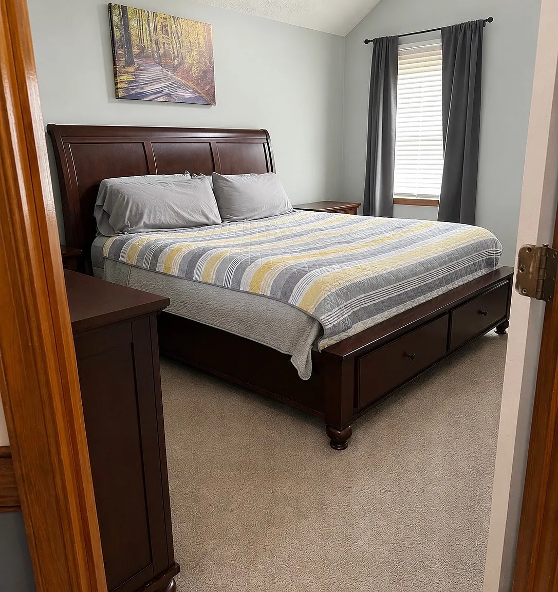 3 bed, 2.5 bath, 1635 sqft, $2,600 — Photo 4