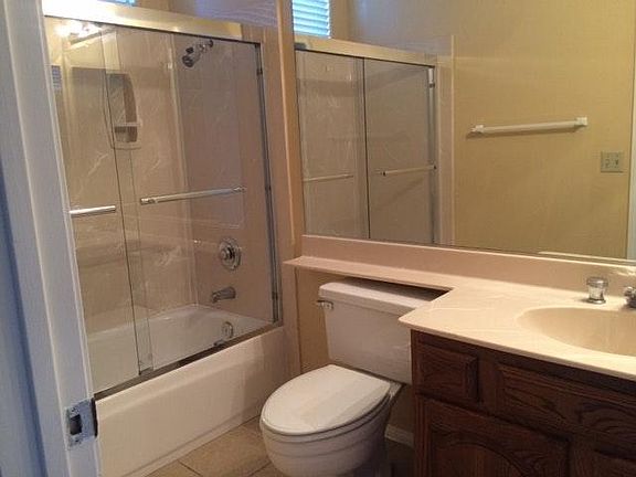 Full Bath downstair inside room