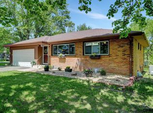 18710 Market St, Sprague, NE 68438