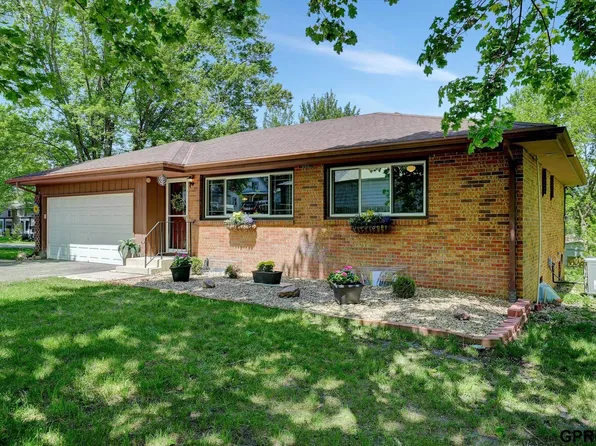 18710 Market St, Sprague, NE 68438