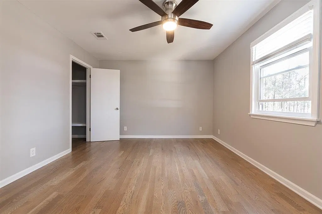 4 bed, 3.5 bath, 1734 sqft, $2,450 — Photo 3