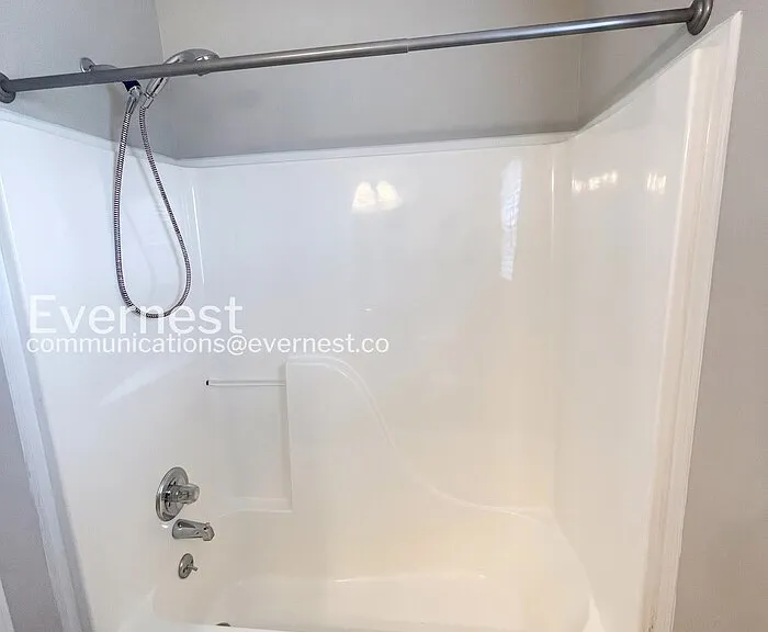 1035 Summerhaven Rd — Photo 23