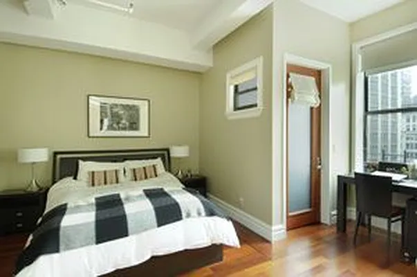 Sold by Douglas Elliman | media 15