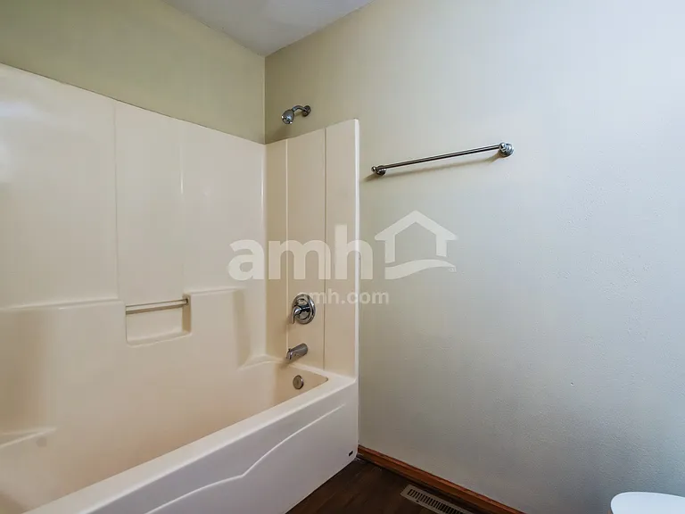 10996 Meadowsweet Ln — Photo 14