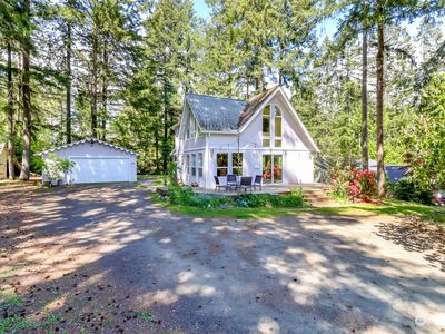 452 SW Atkinson Rd, Pt Orchard, WA, 98367
