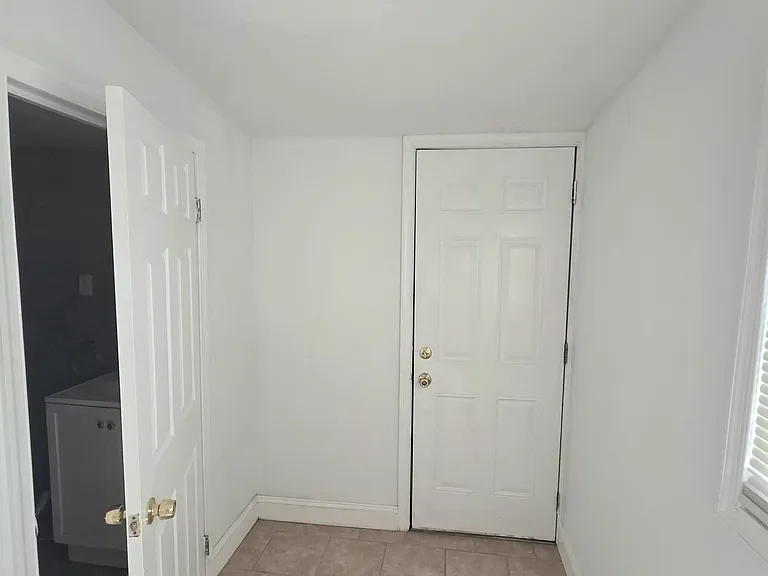 4024 Green St #1 — Photo 18
