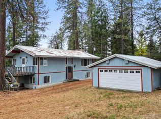 1010 W Denison Chattaroy Rd, Deer Park, WA 99006