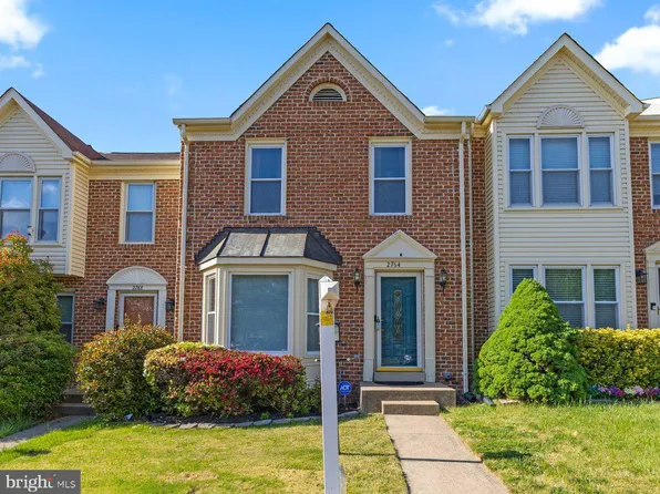 2764 Winston Ct, Woodbridge, VA 22191