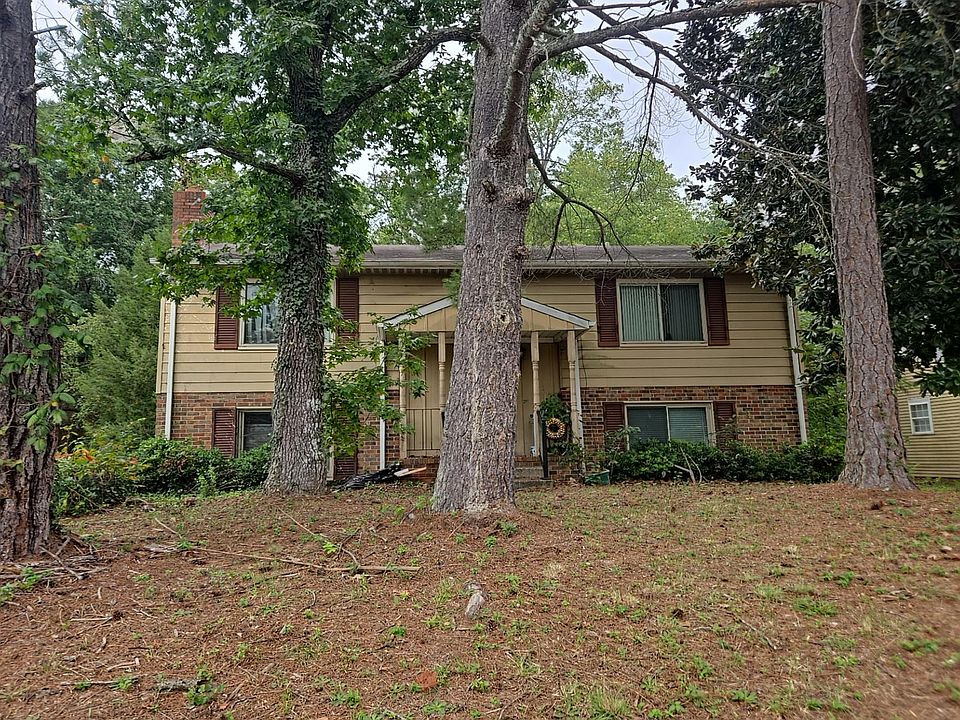 1st image of 1101 Pineville Rd