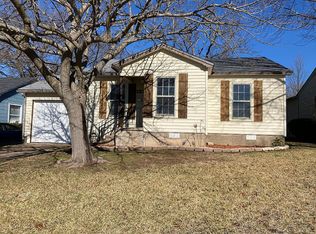 1219 W Munson St, Denison, TX 75020