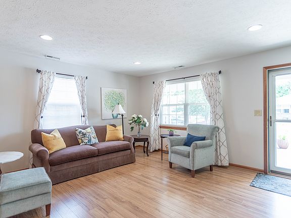 5th image of 5448 Gateridge Ln