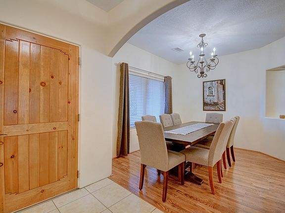 3rd image of 4105 Palacio Real Ave NW