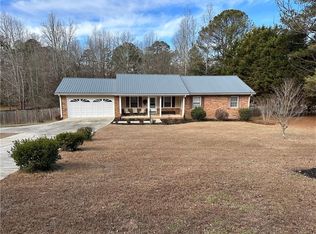 4801 Rabbit Farm Rd, Loganville, GA 30052