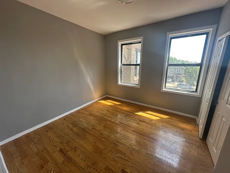 47 Milford Ave #10 — Photo 6