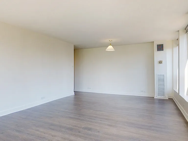 Dining/Living room