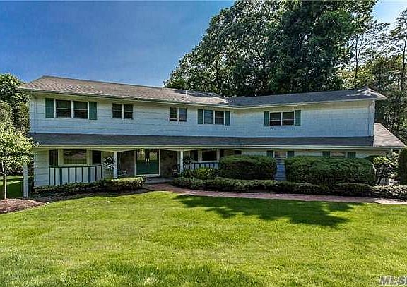 3rd image of 6 Stonywell Ct