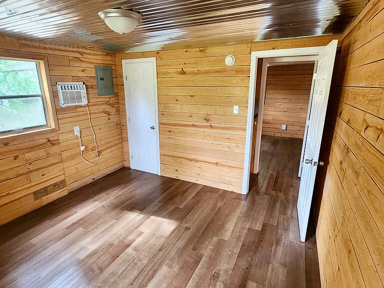 475 Old Highway 31 — Photo 15