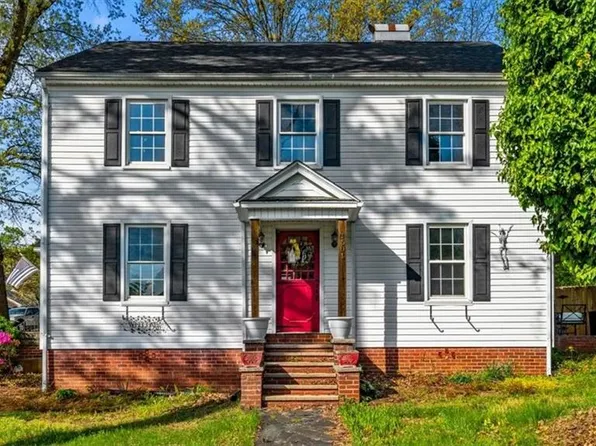 1501 Courtland Ave, Reidsville, NC 27320