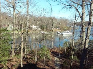 642 Snow Goose Ln, Annapolis, MD 21409