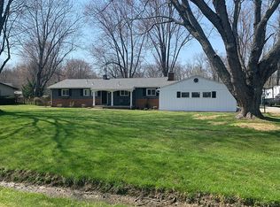 9831 Pennfield Rd, Centerville, OH 45458