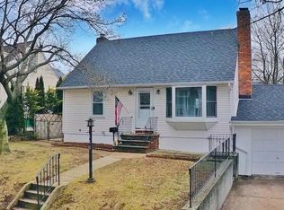 140 Daleham St, Staten Island, NY 10308