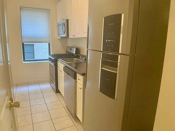 2nd image of 128 Fort Washington Ave APT 6B