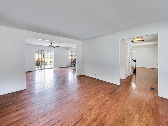 5th image of 100 Kenilworth Ave