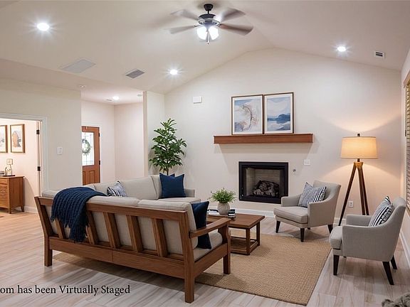 3rd image of 30 Birsay Cir