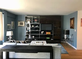 Rented by Manhattan Apartment Organization