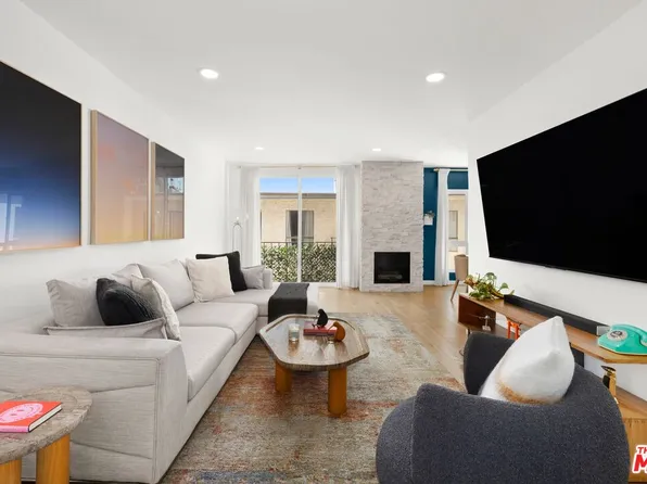 7300 Franklin Ave APT 554, Los Angeles, CA 90046