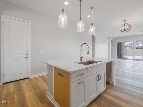 5th image of 23128 E Carriage Way
