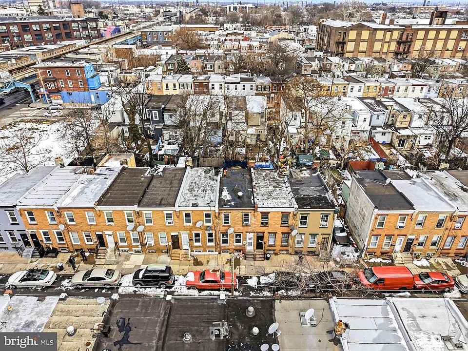 2nd image of 1823 E Cornwall St