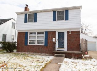 2215 Pleasant Grove Rd, Lansing, MI 48910