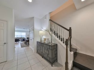 6254 Goldcoast Ave, Apollo Beach, FL 33572